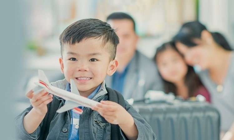 Thủ tục gia hạn hộ chiếu cho trẻ em như thế nào?