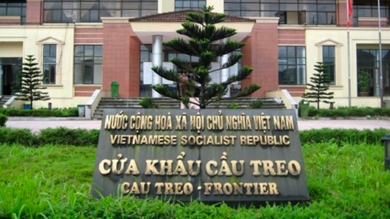 cửa khẩu cầu treo